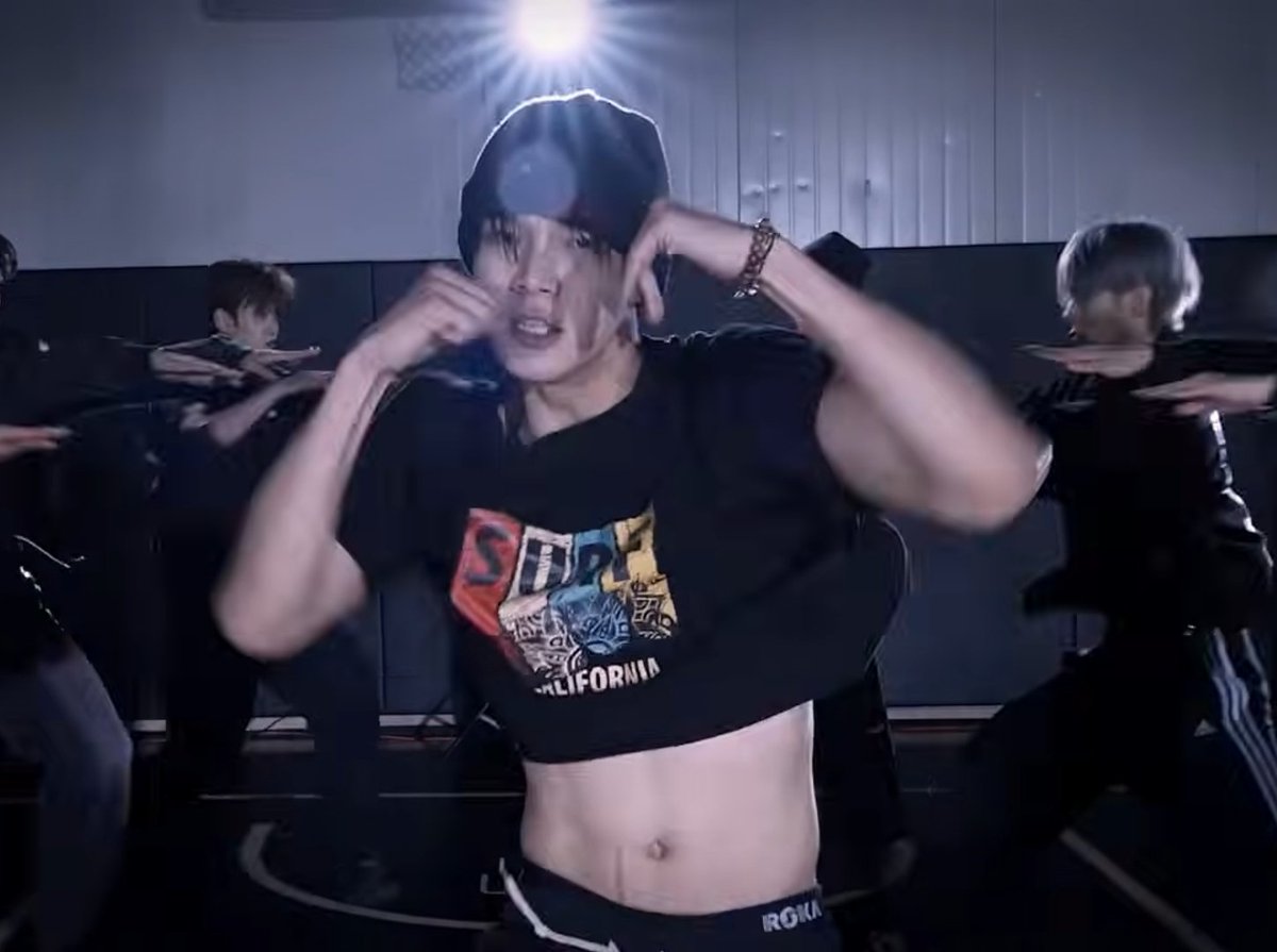 Chixx✨️ tweet media