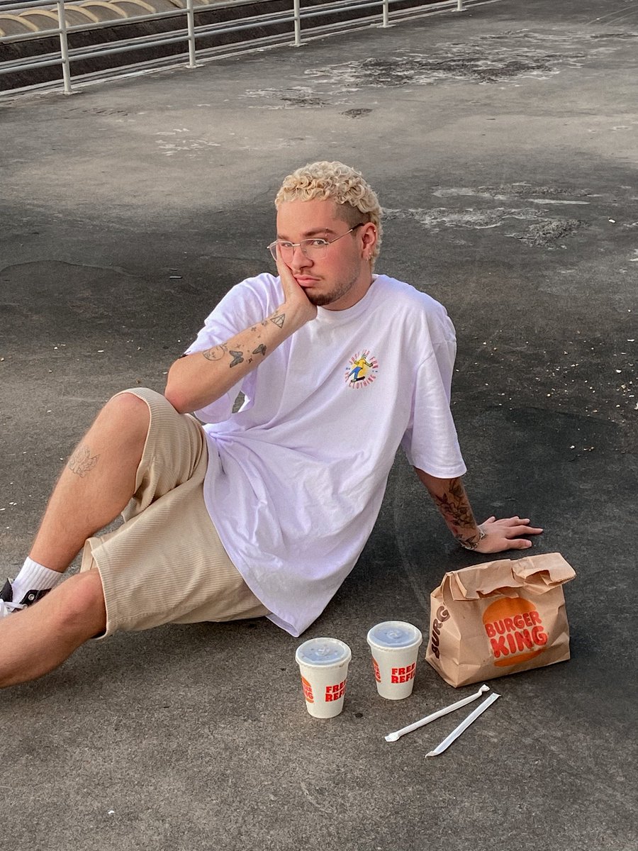 ‎⊹ ࣪ ˖𝒋𝒖𝒂𝒐˖ ࣪⊹ tweet media