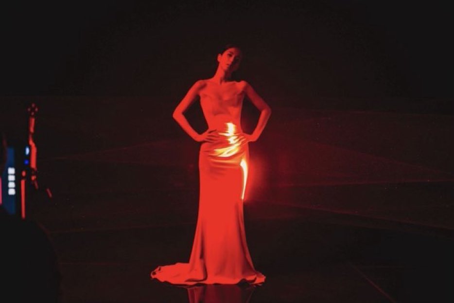 gom 🪐 tweet media