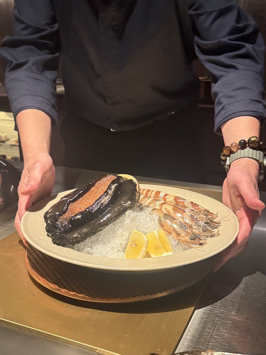 暴力永恒 tweet media