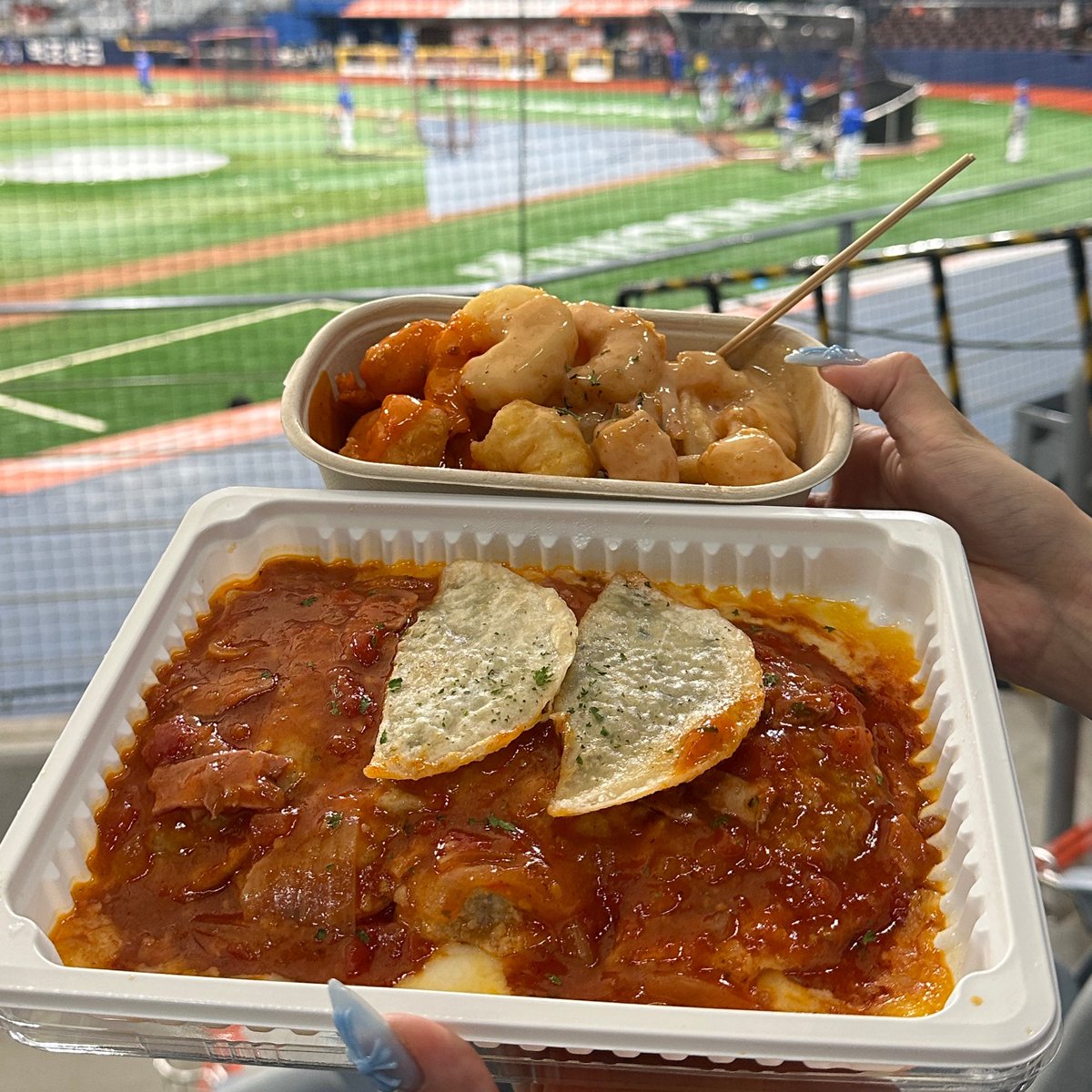 !! ⚾︎ tweet media