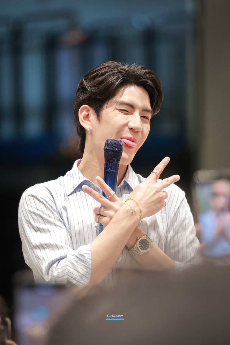 ฉะหยาม 🦈 tweet media