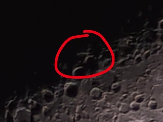 ayansonunigam's tweet image. 🚨 VIVO X300 Ultra + 400mm Teleconverter 👇 

200MP 3.7X Samsung HPO sensor 1/1.4" + 400mm Teleconverter❗ 

#vivo #vivoX300Ultra #OriginOS6