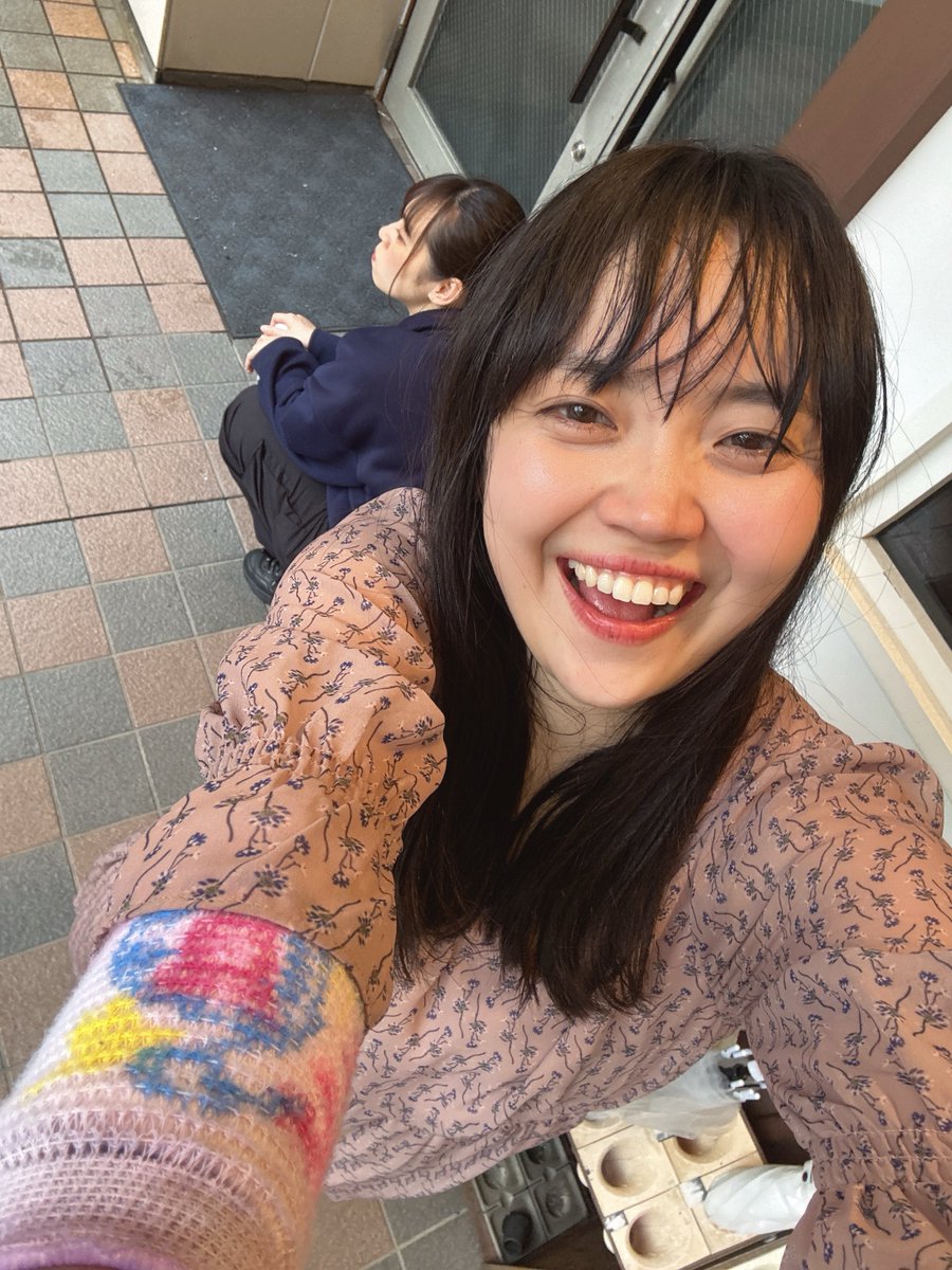 #昨日の明日 #時の余白
<a href="/fuk_engeki/">演劇ユニット『昨日の明日』</a> 

#4 『人魚は踊る、空だって。』
脚本・演出 : 髙村剛志 / 大千穐楽

ピアノを弾いて、歌って、踊って、
泣いて笑ったあと。

ふたりで辿り着いた海の底。
そこには希望がありました。

<a href="/kakakakochan/">大幡 華子</a>