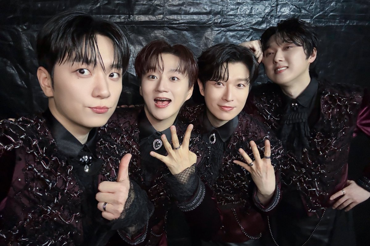 [📸]

포레스텔라 정규 4집 투어 콘서트 [THE LEGACY: SYMPHONY] In Ilsan 둘째 날 공연 종료!

숲별아 그거 알아? 사람이 너무 대단한 공연을 보면 단기 기억상실증에 걸린대…
숲별아 그거 알아? 사람이 너무 대단한 공연을 보면 단기 기억상실증에 걸린대…
숲별아 그거 알아?

#포레스텔라