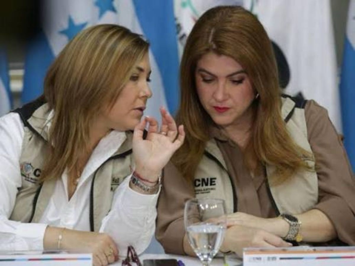 Cesia Mejía tweet media