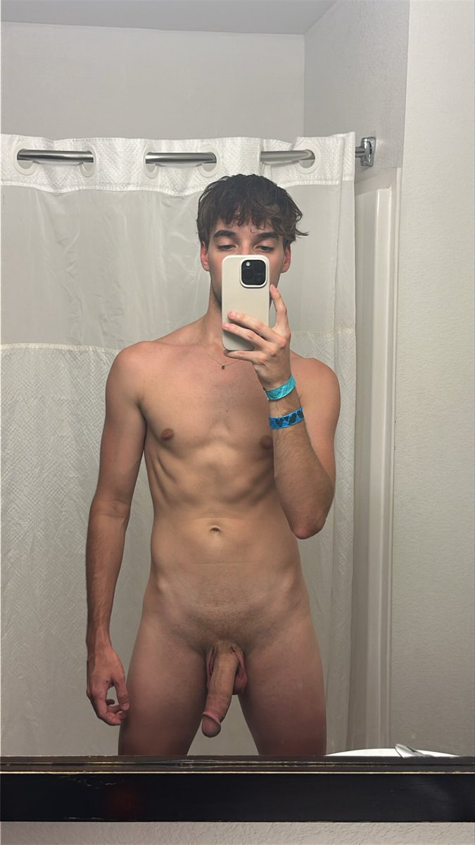 zach_king tweet media