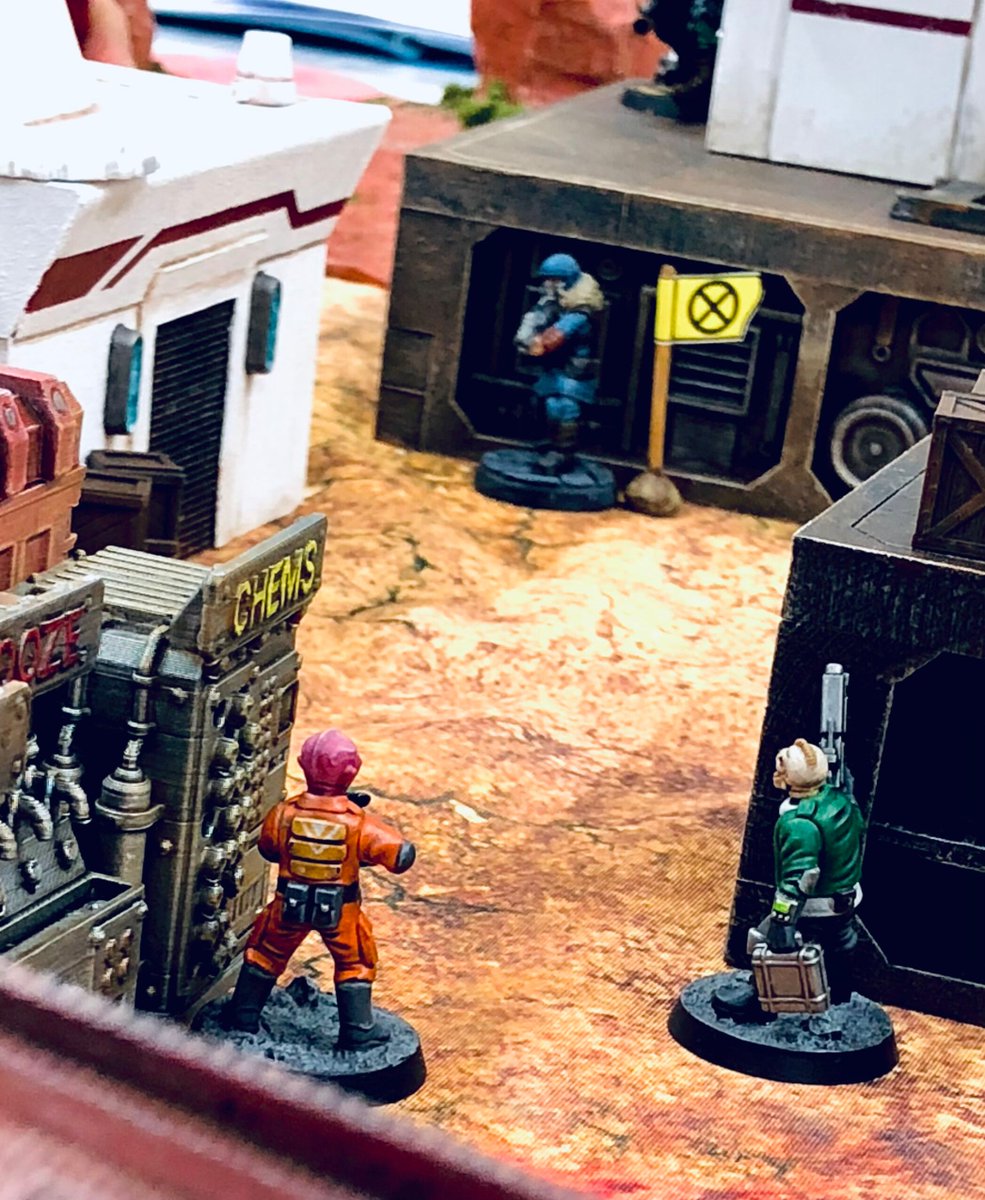 クサダ tweet media