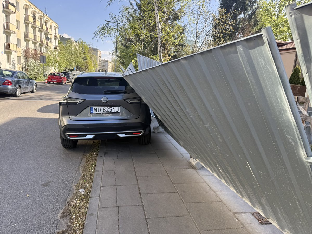 Stop Cham Warszawa tweet media