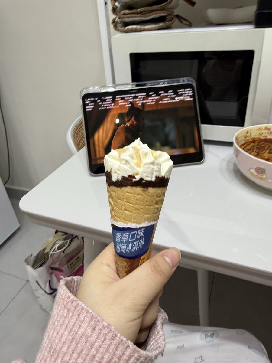 欣 tweet media