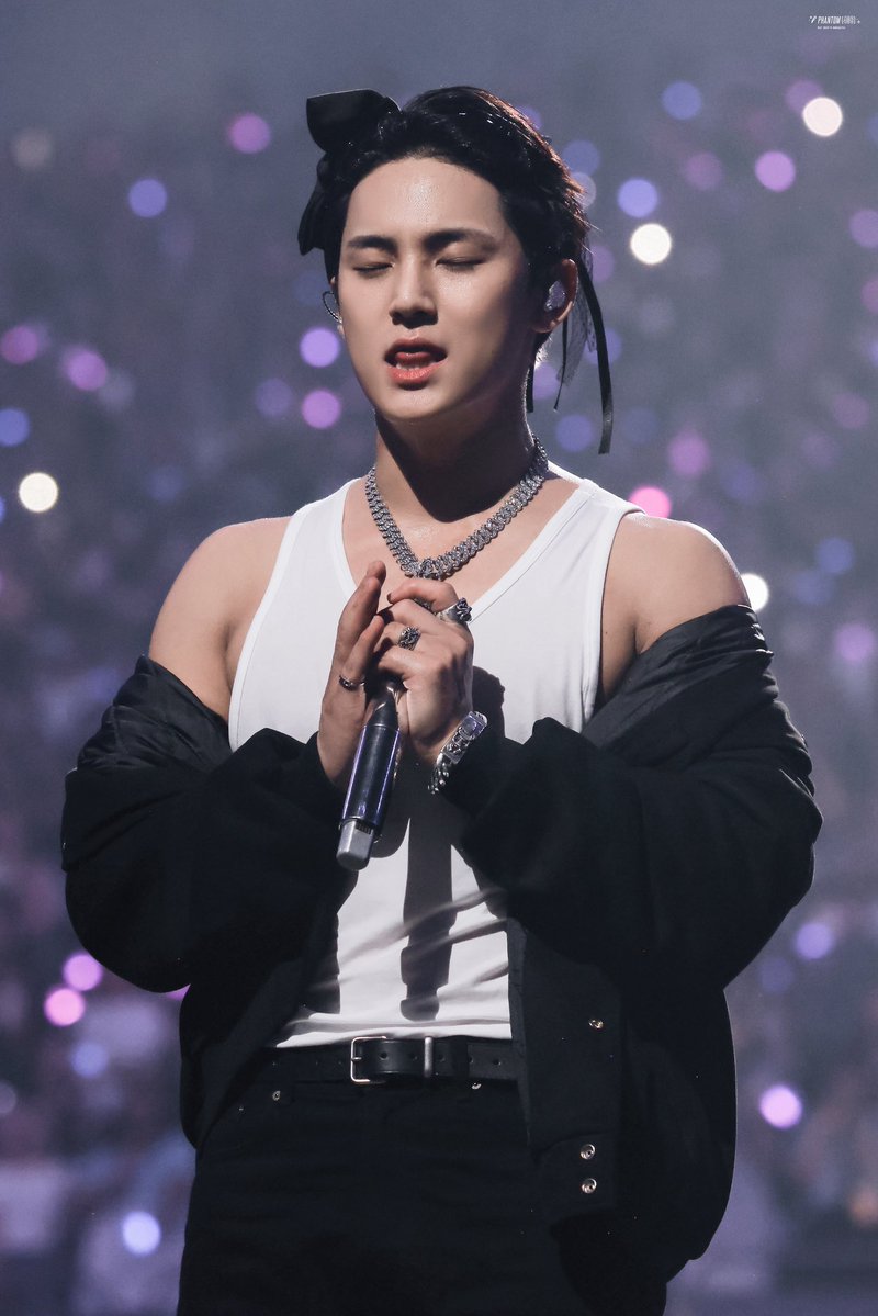 𝐏𝐡𝐚𝐧𝐭𝐨𝐦 𝟒𝟎𝟔 tweet media