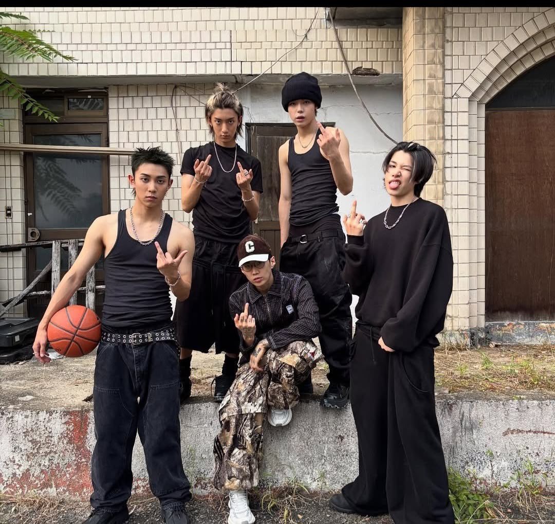 angel 🪽 tweet media