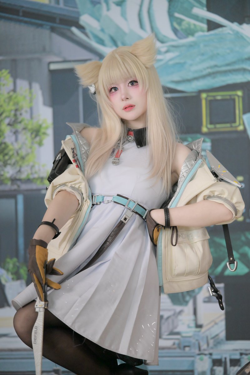 Build_Re tweet media