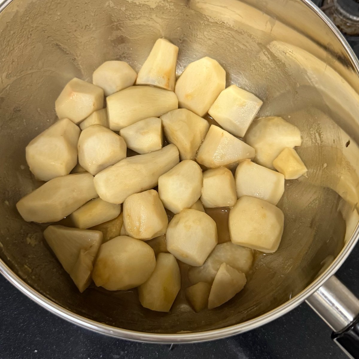 君のクラスのビリから2番🐟 tweet media