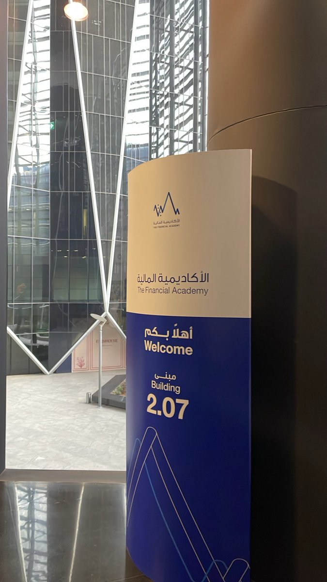 نـوره المـدلـج tweet media