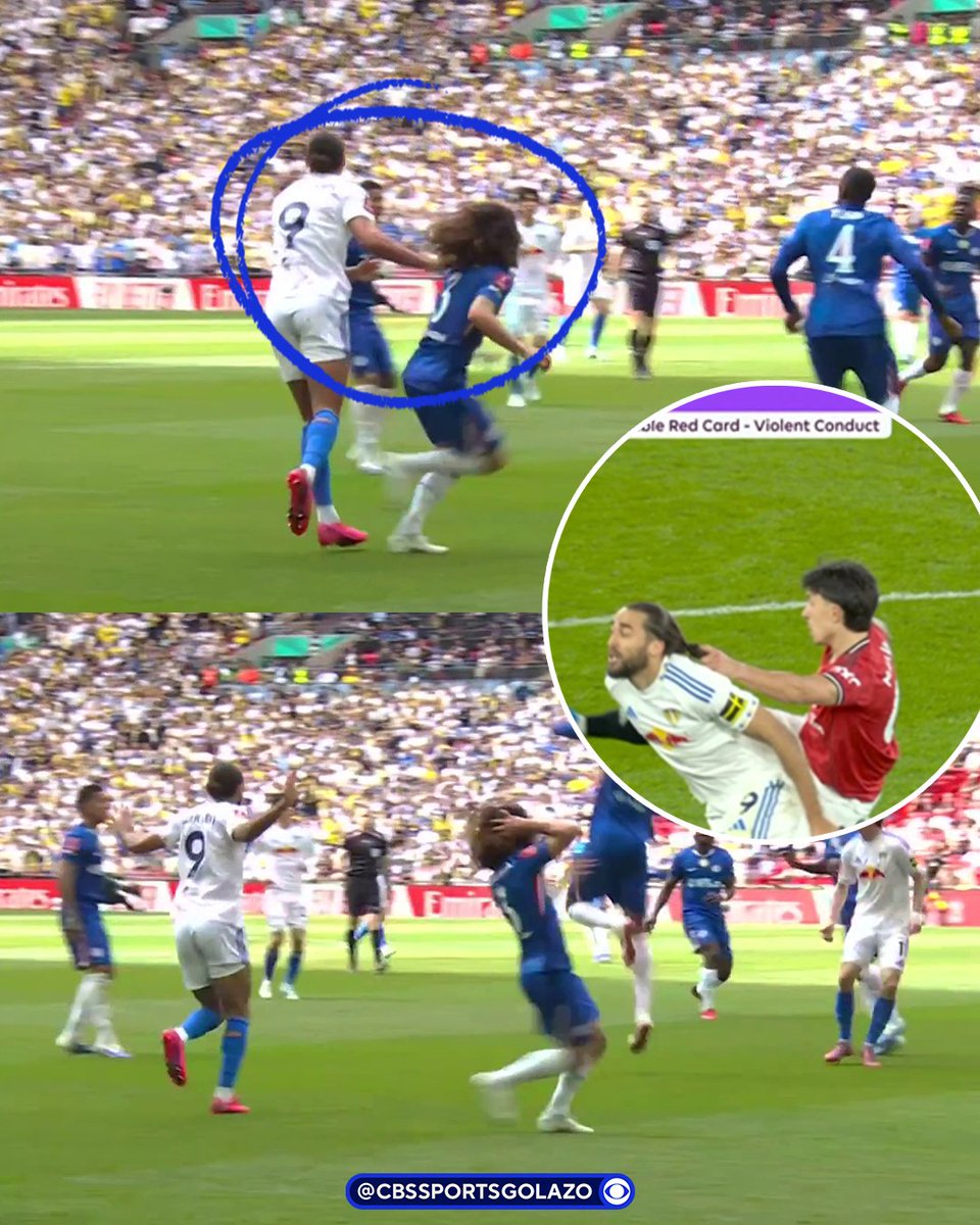 Dominic Calvert-Lewin escaped a red card after a VAR check for potentially pulling Marc Cucurella's hair ❌

Just two weeks ago, Lisandro Martinez was sent off for a similar incident with the Leeds striker