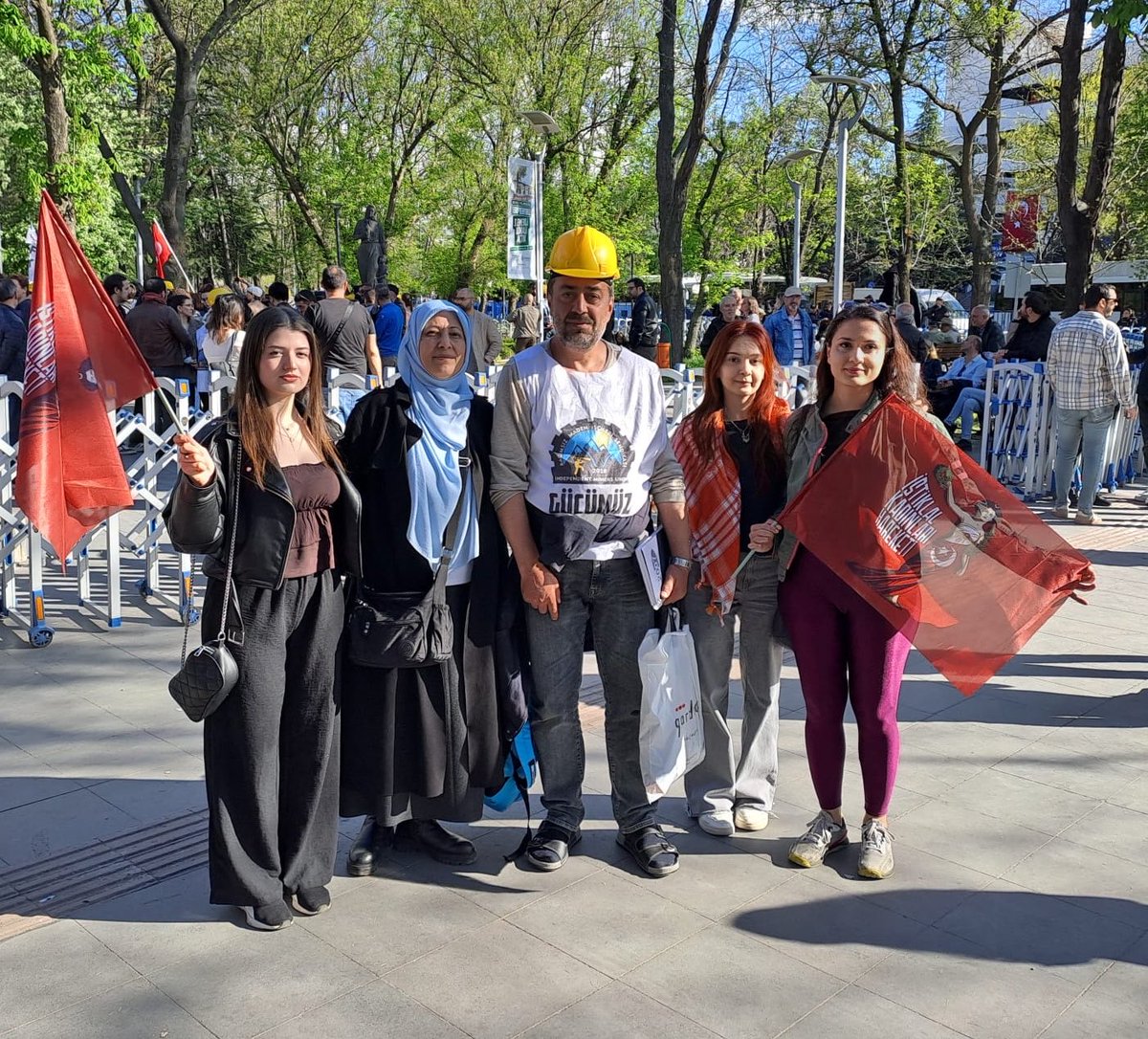 İstiklal Kadınları Hareketi tweet media