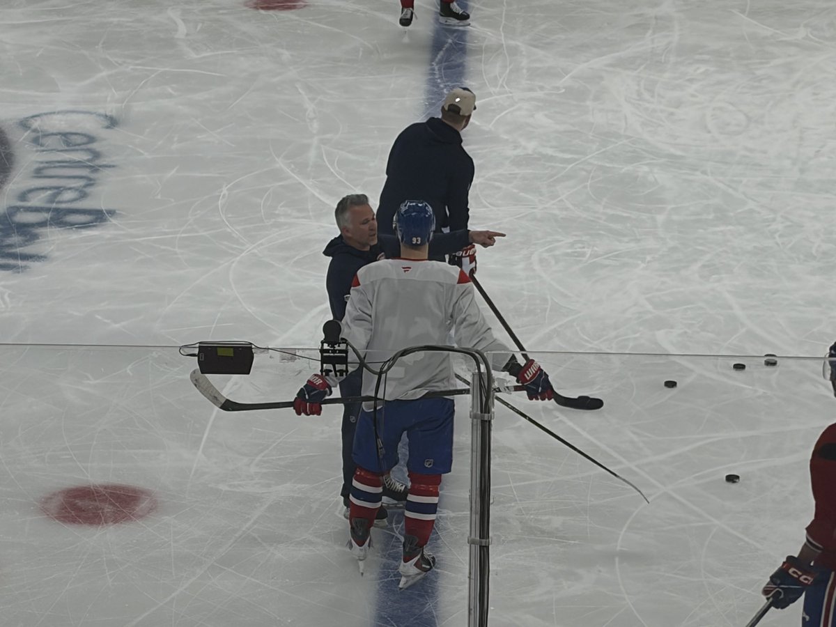KenzieTSN's tweet image. Another morning skate. Another conversation between Ivan Demidov and St. Louis. #Habs