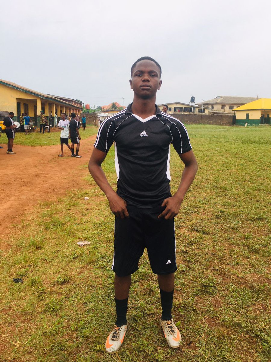 NIMELSSA_OOU's tweet photo. HOD'S CUP Player Watchlist🔥🏆
 Name:Balogun Ayomide
Nickname: Ayo Crooz 🏆🏟*
Age: I can be 12😂
Level: 100 /MLS✨️
Position:8
Foot:Right
Jersey No.: 10
Favorite Position to Play: Midfield Gen.☠️🔥
Secondary Position: AMF👽
Playing Style:Technical🚀🕊🔥
ELITE PATHOSETS FC🔥🚀 https://t.co/TGG7w8xKO9