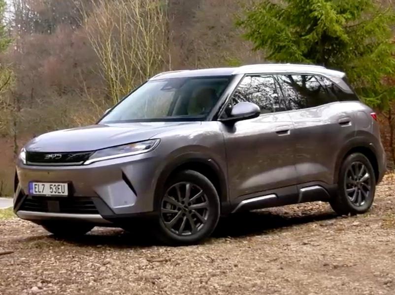 Autotvsk's tweet image. Video test auta BYD Atto 2 DMi
autotv.sk/byd/byd-atto-2… 
.
#byd #slovakia #auta #autotv #testy #carreview #recenzieaut #testyaut #recenzia #slovensko #testy