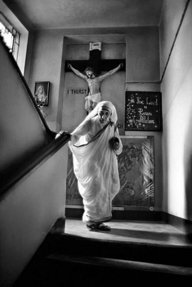 IndrajitGupta's tweet photo. Raghu Rai didn’t chase images. He waited for them.

In an age of speed, that may be his greatest lesson.

A beautiful tribute by @rmnth in @FoundingF 
https://t.co/7QBmi1Tx1S https://t.co/UKxid2WxLK