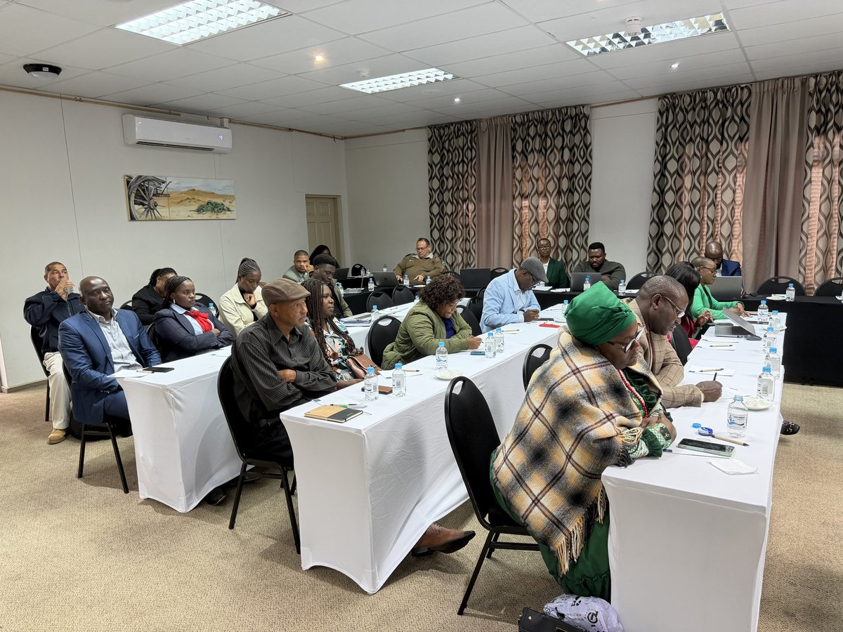 gh2namibia's tweet photo. NGH2P launch  First 𝗖𝗜𝗙 𝗜𝗗𝗣 𝘀-𝗧𝗜𝗣 𝗦𝘁𝗮𝗸𝗲𝗵𝗼𝗹𝗱𝗲𝗿 𝗘𝗻𝗴𝗮𝗴𝗲𝗺𝗲𝗻𝘁 
 
This past week, the Namibia Green Hydrogen Programme (NGH2P), under the leadership of the National Planning Commission, convened the first regional CIF  IDP s-TIP Stakeholder Engagement in Walvis Bay, Erongo Region, bringing together State-Owned Enterprises, regional and local authorities, traditional and conservancy leaders, community representatives, developers, labour, academia, and development partners. The engagement forms part of Namibia’s preparation of its 𝗦𝗲𝗰𝘁𝗼𝗿𝗮𝗹 𝗧𝗿𝗮𝗻𝘀𝗳𝗼𝗿𝗺𝗮𝘁𝗶𝗼𝗻 𝗜𝗻𝘃𝗲𝘀𝘁𝗺𝗲𝗻𝘁 𝗣𝗹𝗮𝗻 (𝘀-𝗧𝗜𝗣) 𝘂𝗻𝗱𝗲𝗿 𝘁𝗵𝗲 𝗖𝗹𝗶𝗺𝗮𝘁𝗲 𝗜𝗻𝘃𝗲𝘀𝘁𝗺𝗲𝗻𝘁 𝗙𝘂𝗻𝗱𝘀 (𝗖𝗜𝗙) 𝗜𝗻𝗱𝘂𝘀𝘁𝗿𝘆 𝗗𝗲𝗰𝗮𝗿𝗯𝗼𝗻𝗶𝘀𝗮𝘁𝗶𝗼𝗻 𝗣𝗿𝗼𝗴𝗿𝗮𝗺𝗺𝗲, 𝘁𝗵𝗿𝗼𝘂𝗴𝗵 𝘄𝗵𝗶𝗰𝗵 𝘁𝗵𝗲 𝗰𝗼𝘂𝗻𝘁𝗿𝘆 𝗶𝘀 𝘄𝗼𝗿𝗸𝗶𝗻𝗴 𝘁𝗼 𝘂𝗻𝗹𝗼𝗰𝗸 𝘂𝗽 𝘁𝗼 𝗨𝗦𝗗 250 𝗺𝗶𝗹𝗹𝗶𝗼𝗻 𝗶𝗻 𝗰𝗼𝗻𝗰𝗲𝘀𝘀𝗶𝗼𝗻𝗮𝗹 𝗰𝗹𝗶𝗺𝗮𝘁𝗲 𝗳𝗶𝗻𝗮𝗻𝗰𝗲.
 
The s-TIP is a national planning instrument meant to identify the projects, infrastructure priorities, policy actions and institutional requirements that will help Namibia move from ambition to implementation in green industrialisation. The consultation focused on regional readiness, infrastructure needs, stakeholder priorities, common-user infrastructure, local participation, and leadership alignment, all of which are essential to ensuring that Namibia’s final submission is grounded in regional realities and implementation needs.
 
Opening the engagement, His Worship Cllr Johannes Shimbilinga, Mayor of Walvis Bay, highlighted the strategic role of the town in Namibia’s industrial future. He noted that: “Walvis Bay is uniquely positioned at the centre of Namibia’s industrial, logistics, and maritime economy.“
 
The importance of the Erongo Region was also stressed by Joseph Mukendwa, Interim Head of Programme at NGH2P, who stated that this consultation is only the beginning of a broader national process. Mukendwa explained that the choice of Walvis Bay was deliberate, given the region’s strategic relevance to Namibia’s green industrialisation ambitions and the presence of approximately six active projects in the broader green industrial space.
 
The task now is to work with transaction advisers and stakeholders to refine these concepts into a  pipeline of bankable projects that can form part of the s-TIP and ultimately deliver tangible impact, unlock economic opportunities for Namibians.
 
As NGH2P continues to facilitate these engagements across the country, the objective remains clear: to build a nationally aligned, investable, and locally informed pipeline that can help Namibia leverage concessional climate finance to advance 𝗲𝗰𝗼𝗻𝗼𝗺𝗶𝗰 𝗱𝗶𝘃𝗲𝗿𝘀𝗶𝗳𝗶𝗰𝗮𝘁𝗶𝗼𝗻, 𝗶𝗻𝗱𝘂𝘀𝘁𝗿𝗶𝗮𝗹𝗶𝘀𝗮𝘁𝗶𝗼𝗻, 𝗲𝗻𝗲𝗿𝗴𝘆 𝘀𝗲𝗰𝘂𝗿𝗶𝘁𝘆, 𝗮𝗻𝗱 𝗷𝗼𝗯 𝗰𝗿𝗲𝗮𝘁𝗶𝗼𝗻.

More information is also available on our website: https://t.co/TiHA3mpeiJ.
#GreenIndustrialisation #CIF #Namibia
