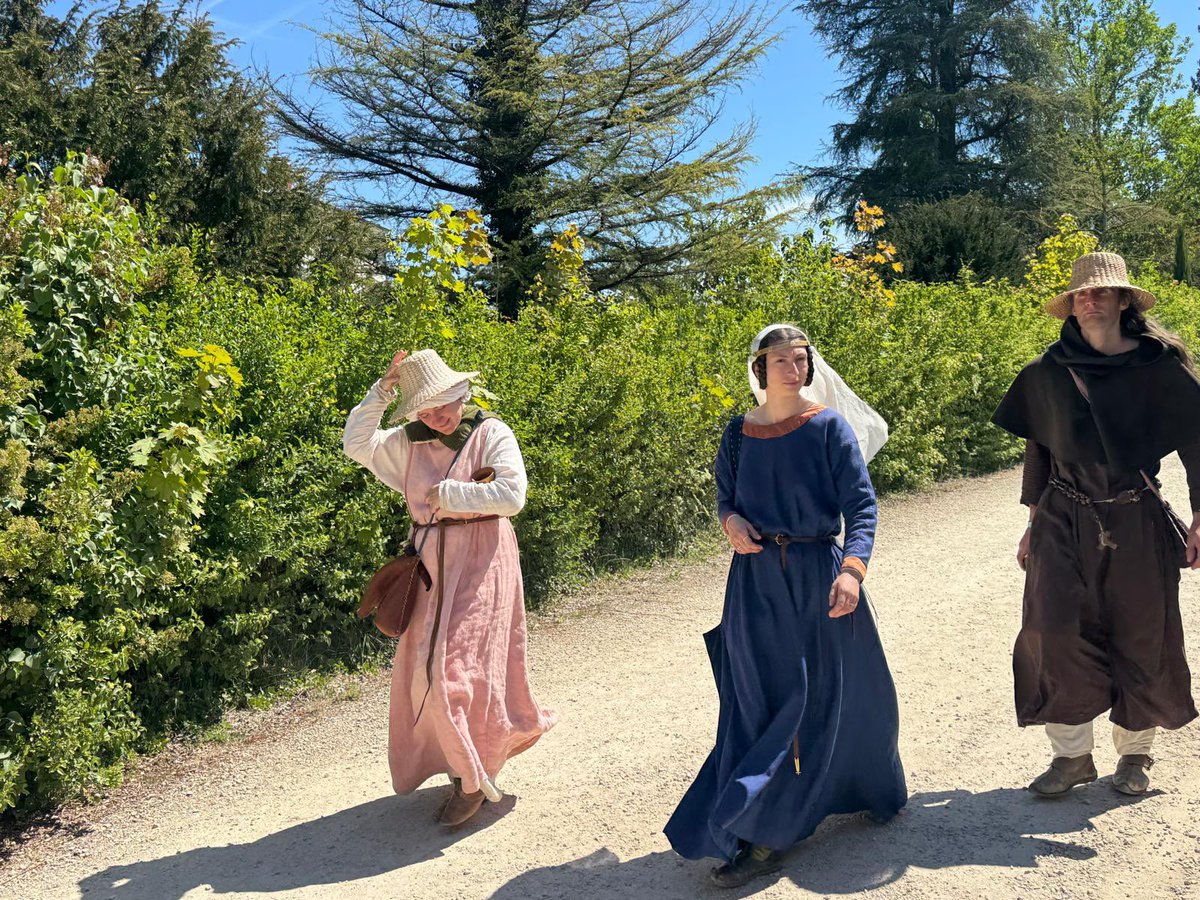 jerome_buisson's tweet image. Les médiévales de Bresse, au domaine de la Garde . Un plongeon dans nos racines médiévales qui ont forgé nos us et coutumes !
#culture #traditions #Ain 
#MédiévalesdeBresse