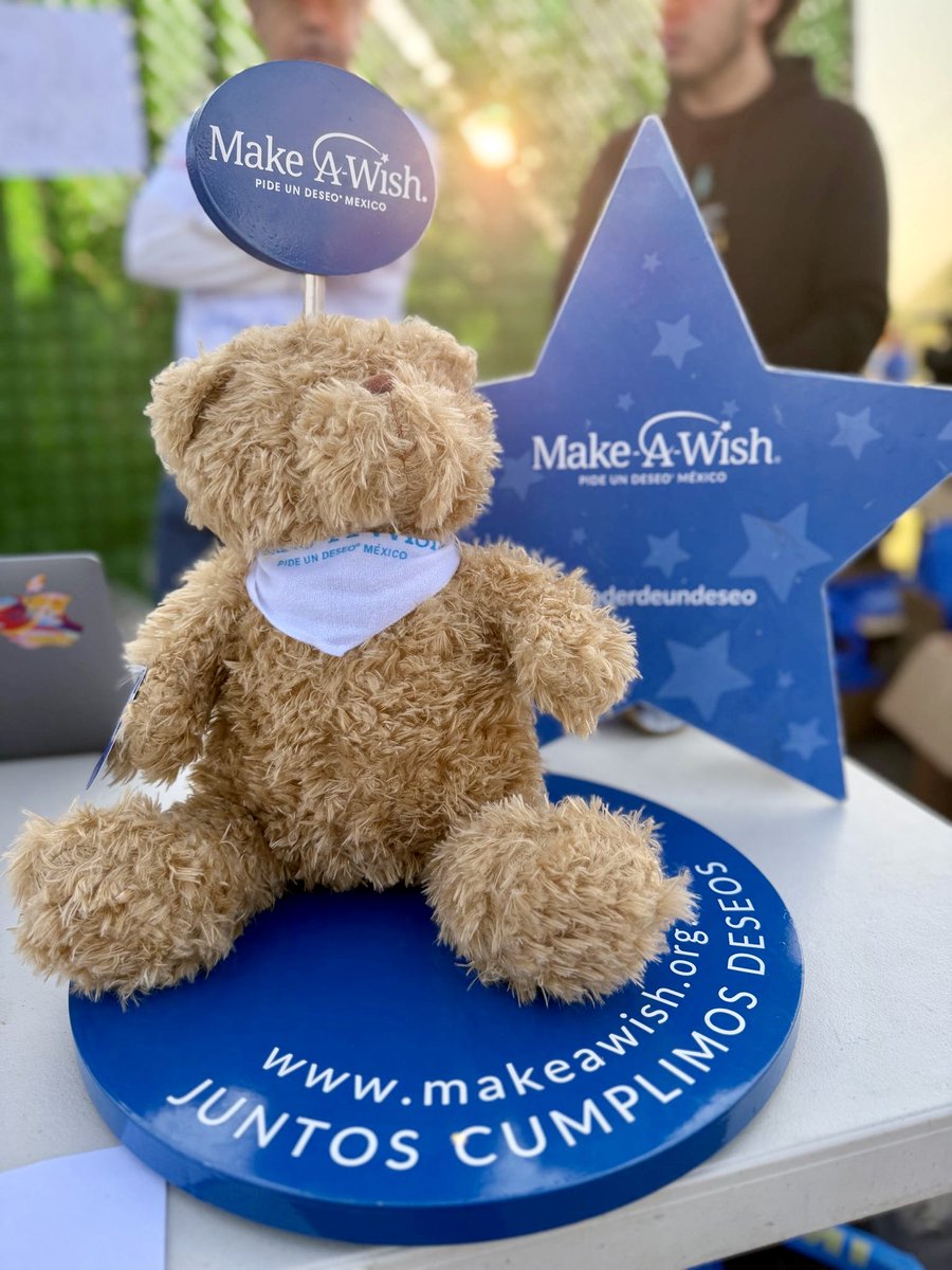 KiaMexico's tweet image. ¡Una nueva edición de la carrera #CorrePorSusDeseos de @MakeAWishMX está por iniciar! 🏃‍♀️🏃‍♂️✨

En este proyecto, cada paso que damos nos acerca a cumplir un deseo más. ¡Acompáñanos! 

#CorreConKiaPorSusDeseos #Kia