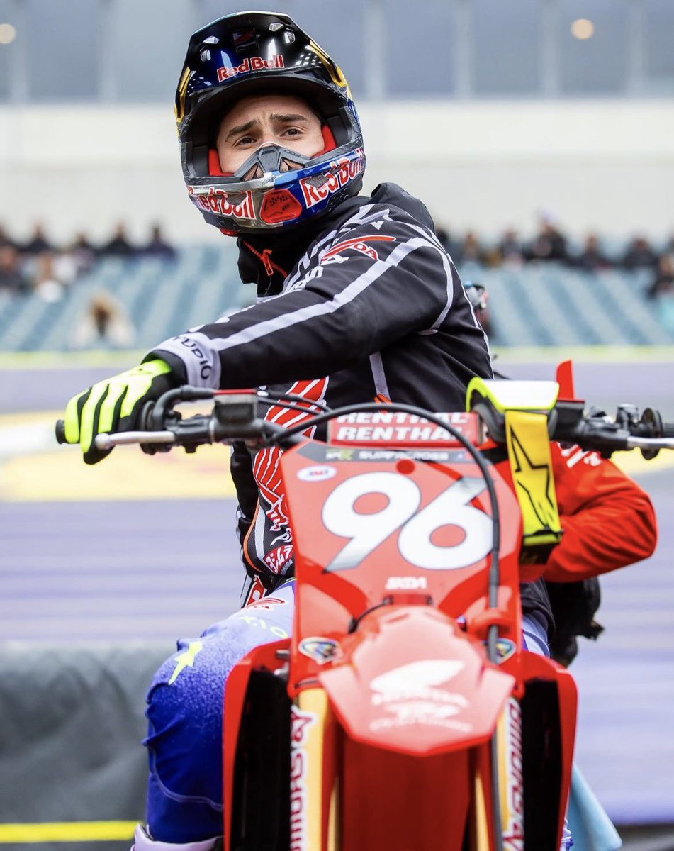 Dirtbikelover tweet media