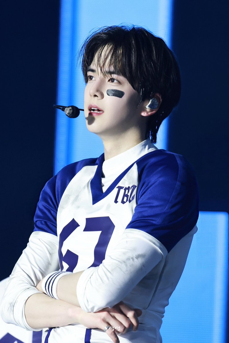 ㄱㅇㅇ tweet media