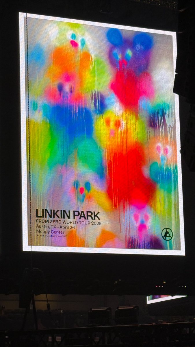 homeyk's tweet image. Happy one year anniversary to #linkinshark and @linkinpark’s killer show in Austin. #ATX #linkinpark