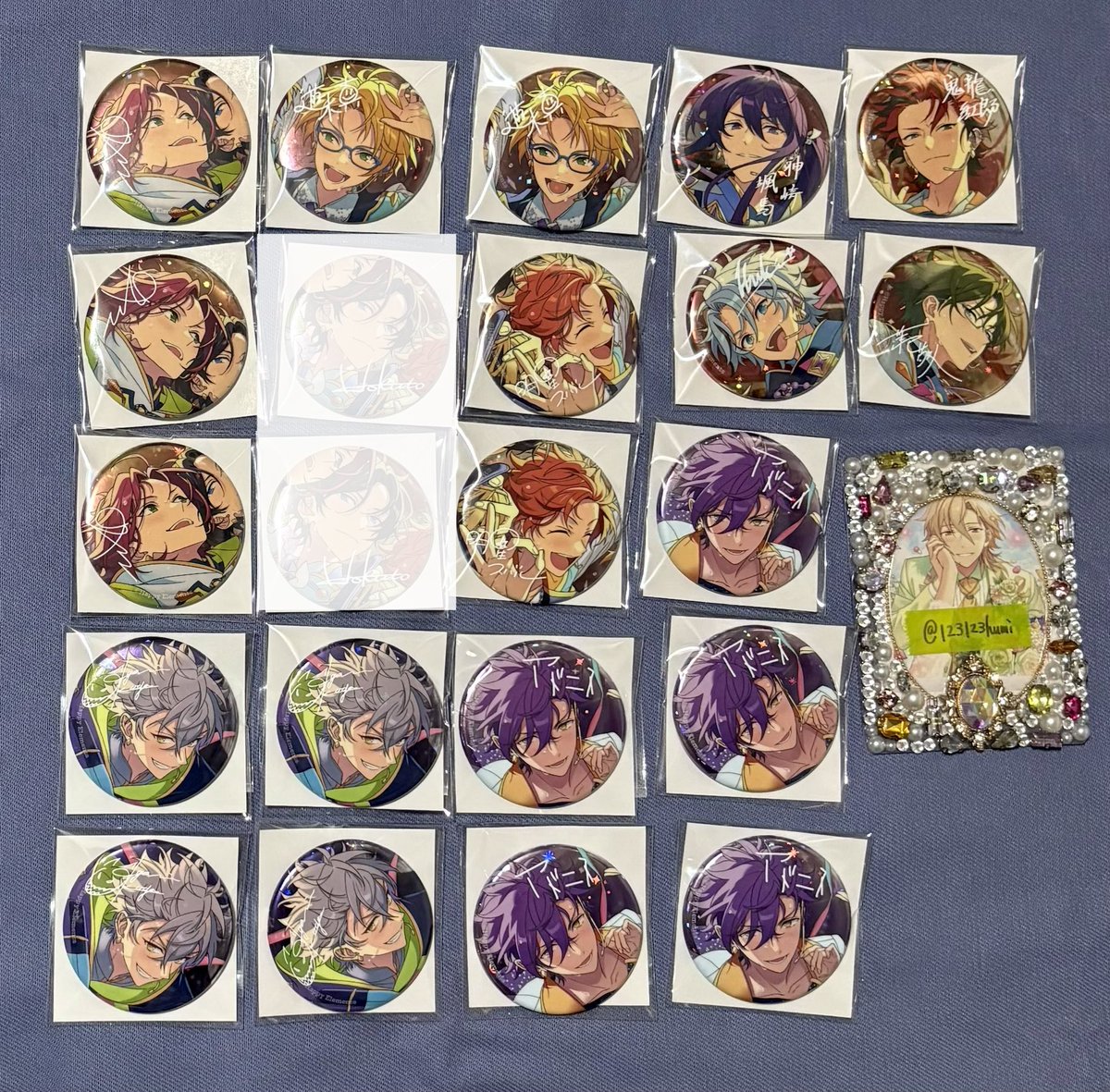 すんっ tweet media