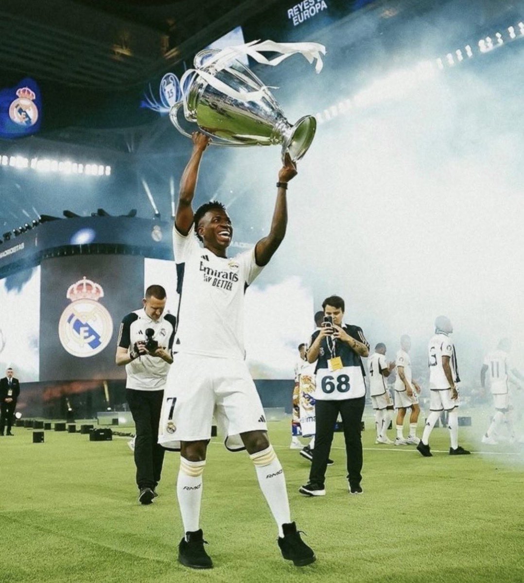 (fan) Mario tweet media