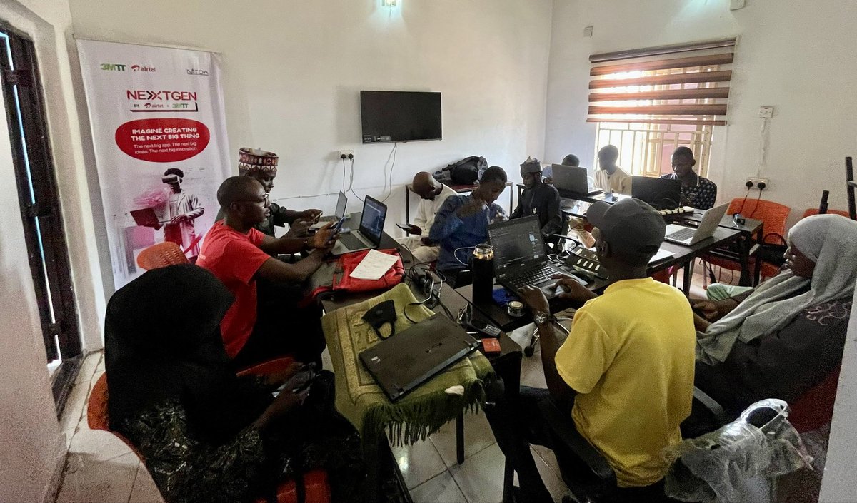 Lumilab Innovation Hub. tweet media