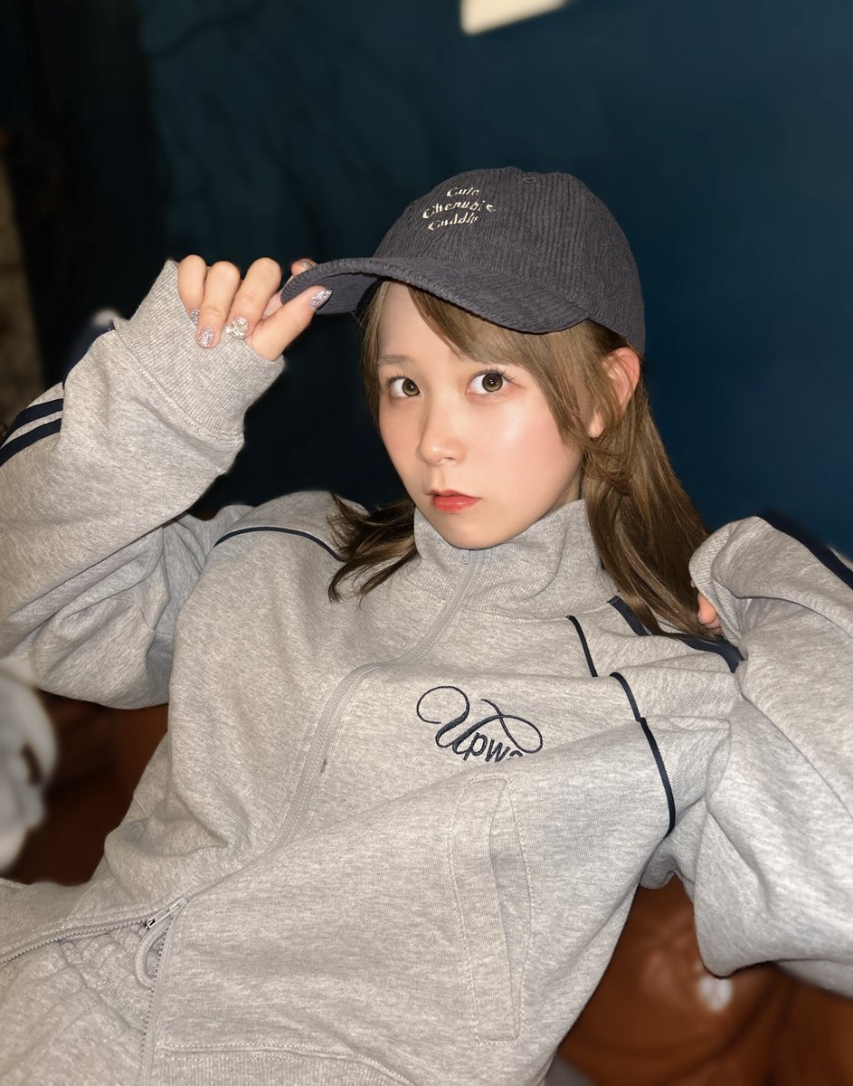 青野みうな tweet media