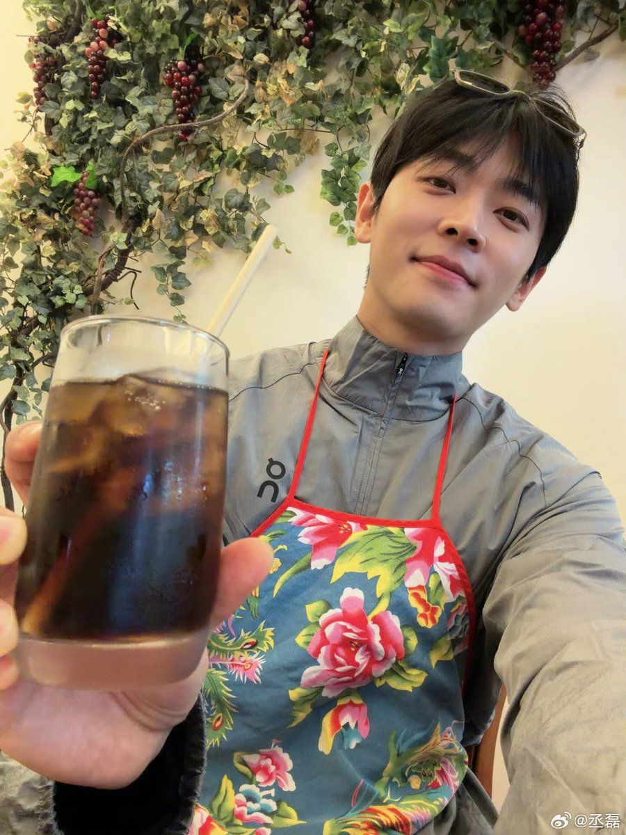 카페비 tweet media