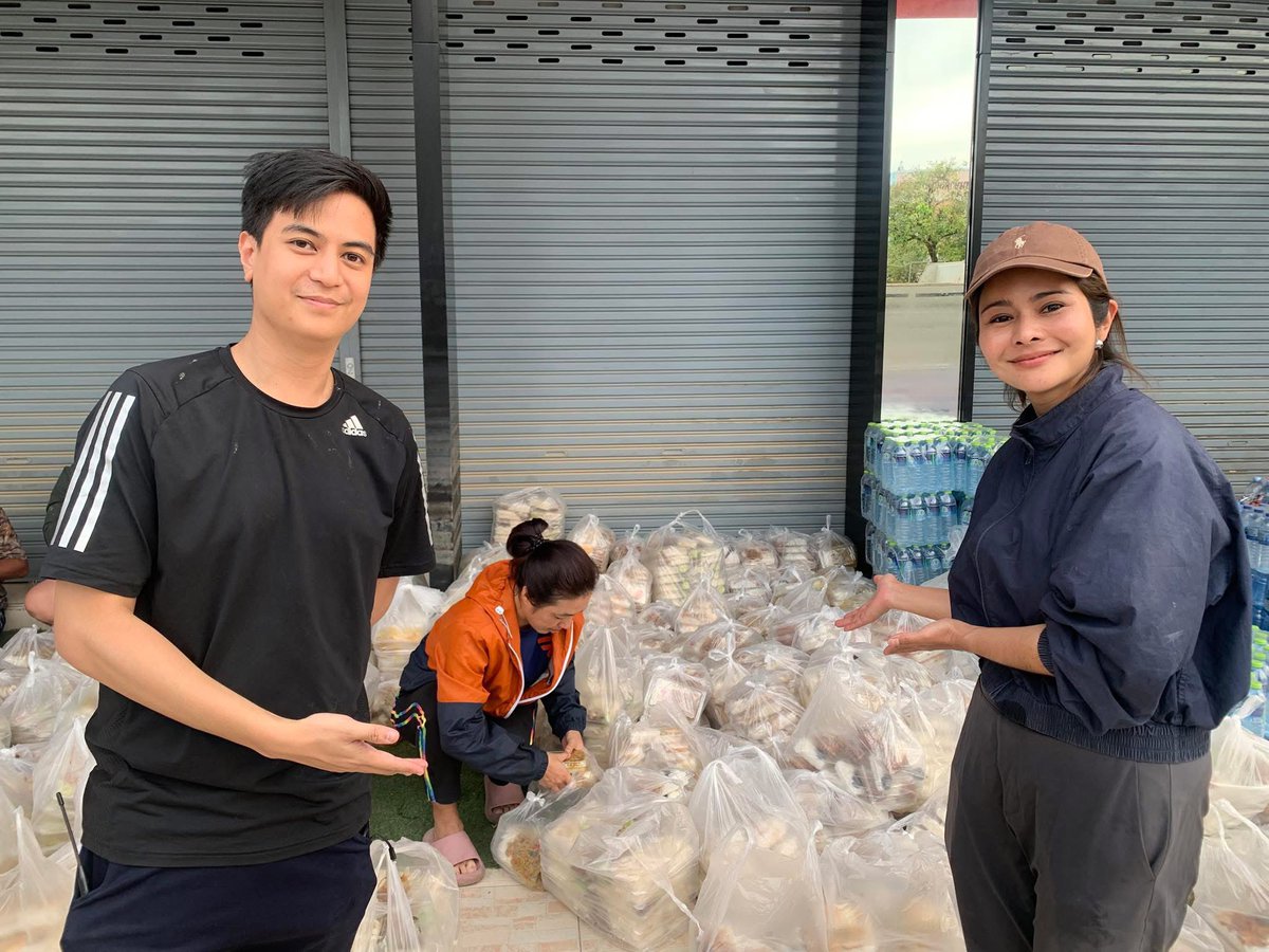 น้องดุจดาว แบกหีย์หนีขีปนาวุธ tweet media