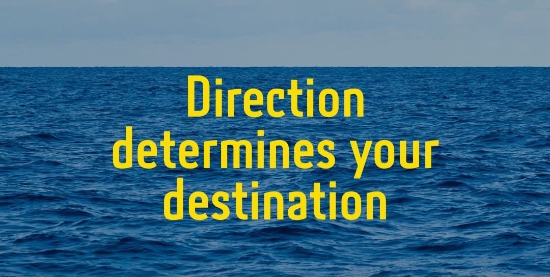 BetterYouSkills's tweet image. MOTIVATION &amp;amp; MINDSET 🚀

DIRECTION determines your DESTINATION. 

Choose your path wisely, because every step moves you closer to where you’re headed. 💪

#ThinkBIGSundayWithMarsha
#Motivation #MindsetMatters
