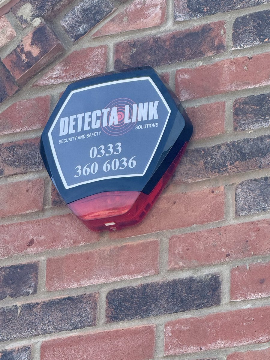 Detectalink's tweet image. Your #home is your most important asset. Securing your valuables should be a top priority too, contact us @Detectalink for advice. 

Norfolk | Suffolk

detectalink.co.uk

#alarms #cctv #homesecurity #smartsecurity #securitysystem #monitoredalarm