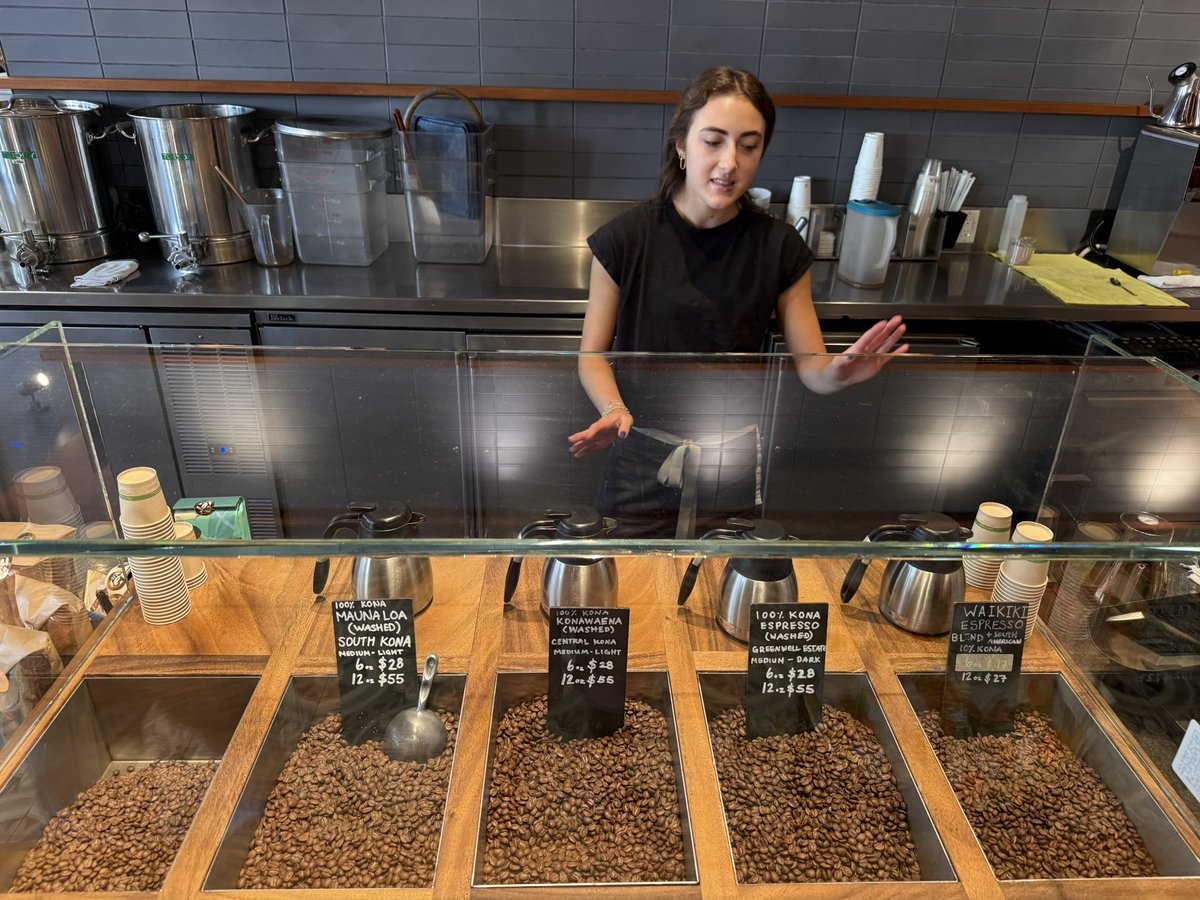 eatinglasvegas's tweet image. Coffee time! 
Getting schooled in #Konacoffee culture at b. Patisserie — which carries only the best beans, according to our buddy, befitting this brew’s beatification. 
☕️☕️☕️☕️☕️☕️
#HappySunday