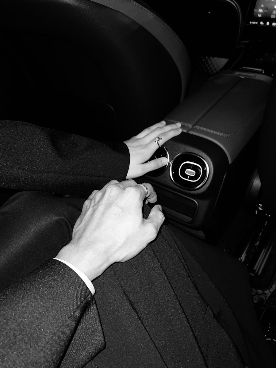 อาทิตย์ ลูก ดิเรก tweet media