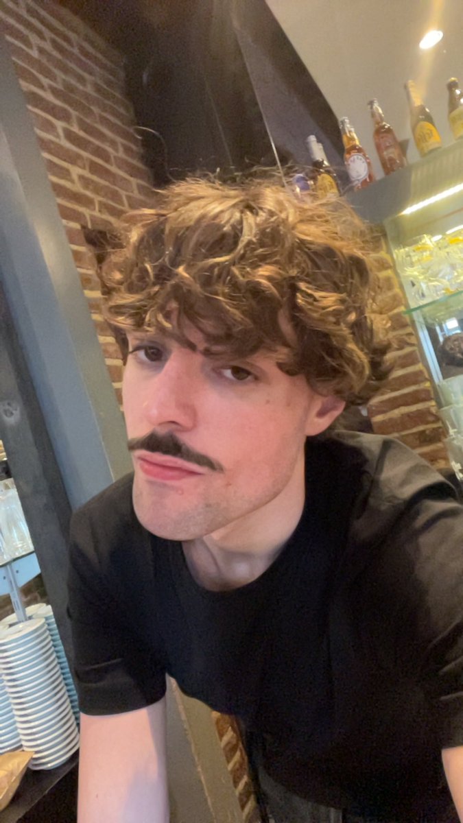 𝒩𝑜𝓃𝑜 tweet media