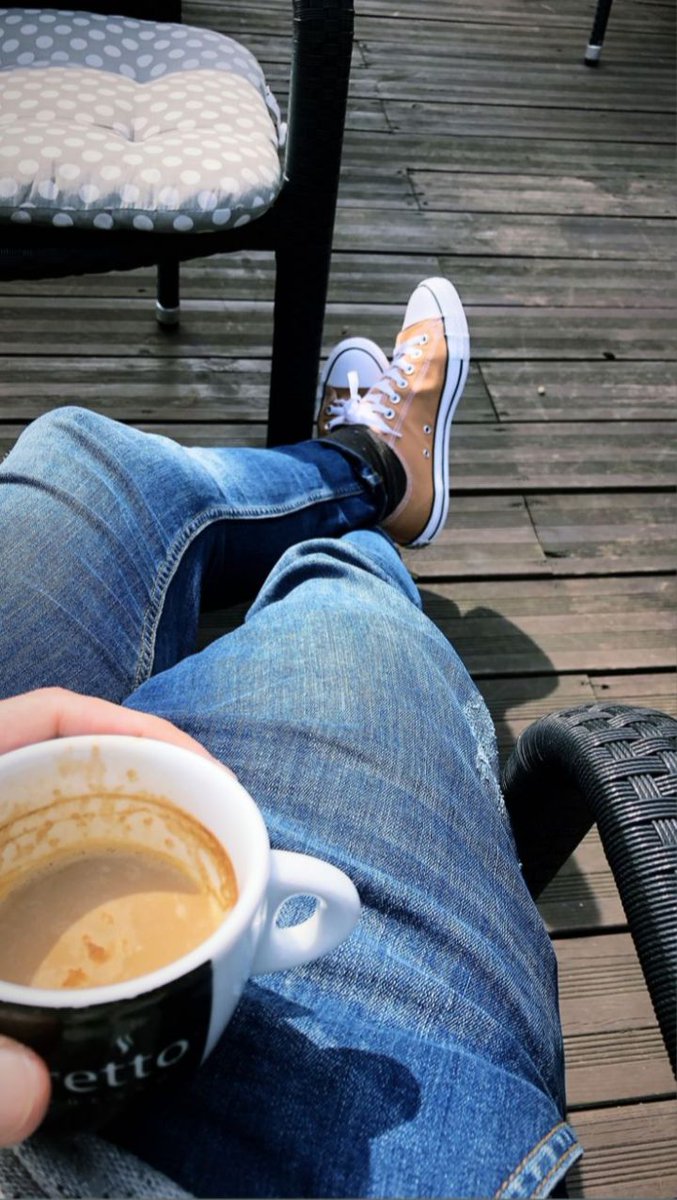 lynxchizzy's tweet image. Let's see your wallpaper here's mine 
#Drip #Style