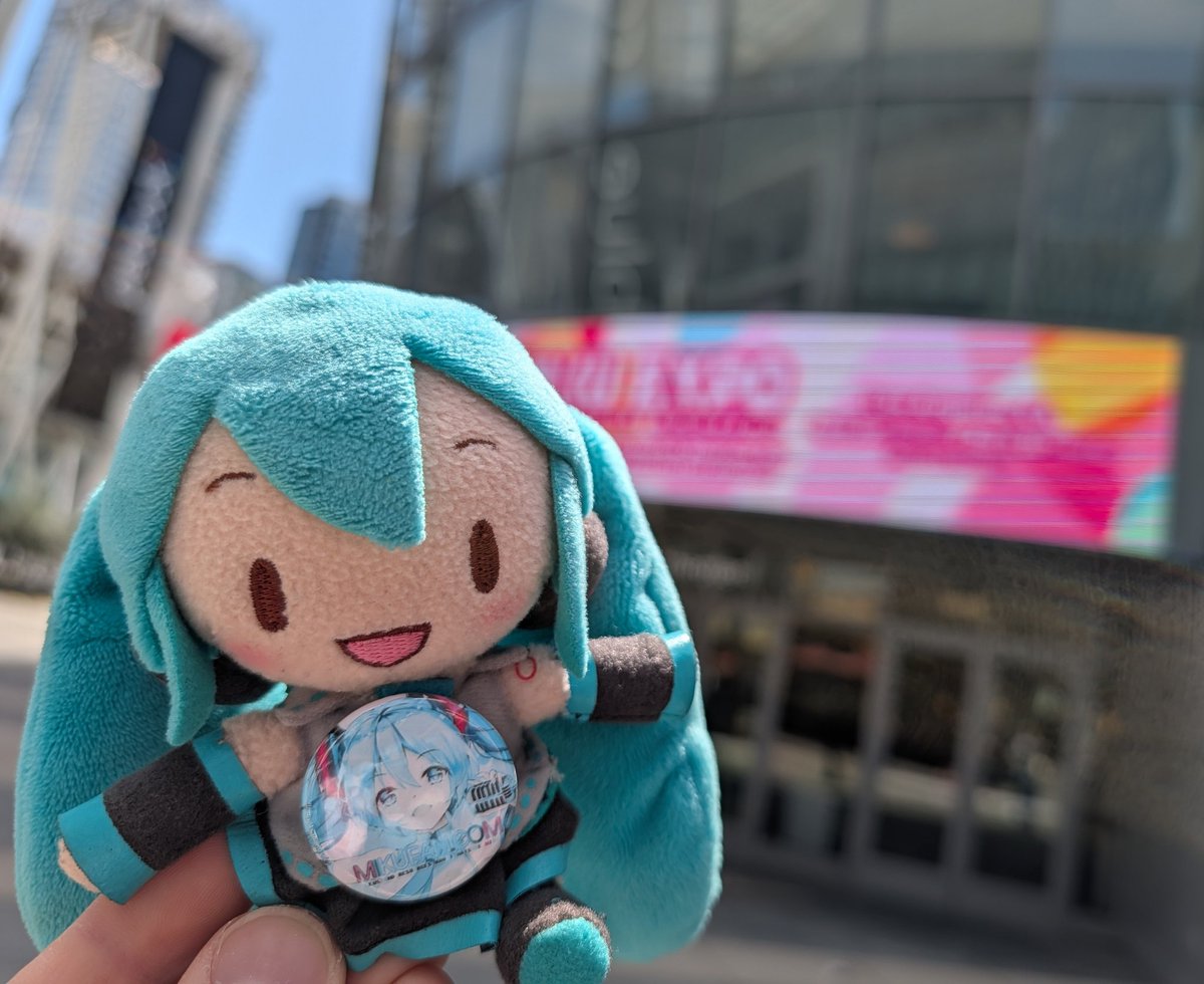 jrharbort tweet media