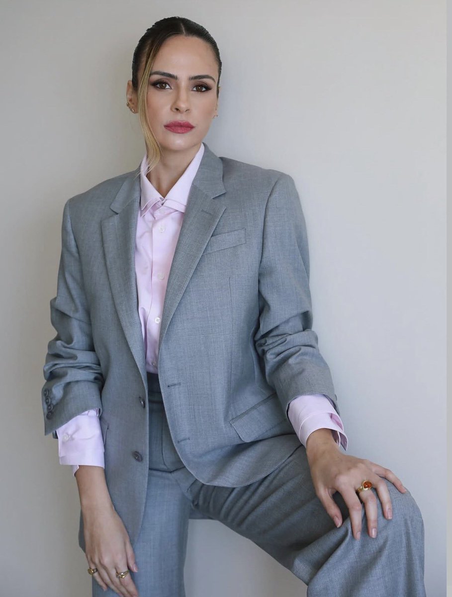 Central Reality tweet media