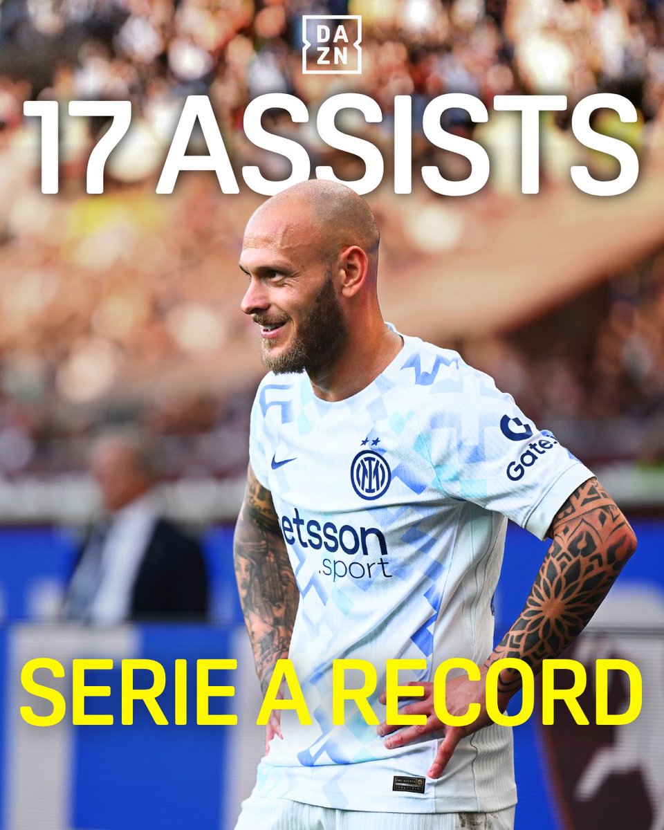 DAZNFootball's tweet image. Federico Dimarco makes Serie A history. 🇮🇹✨
His 17th assist of the season sets a new league record. #SerieA