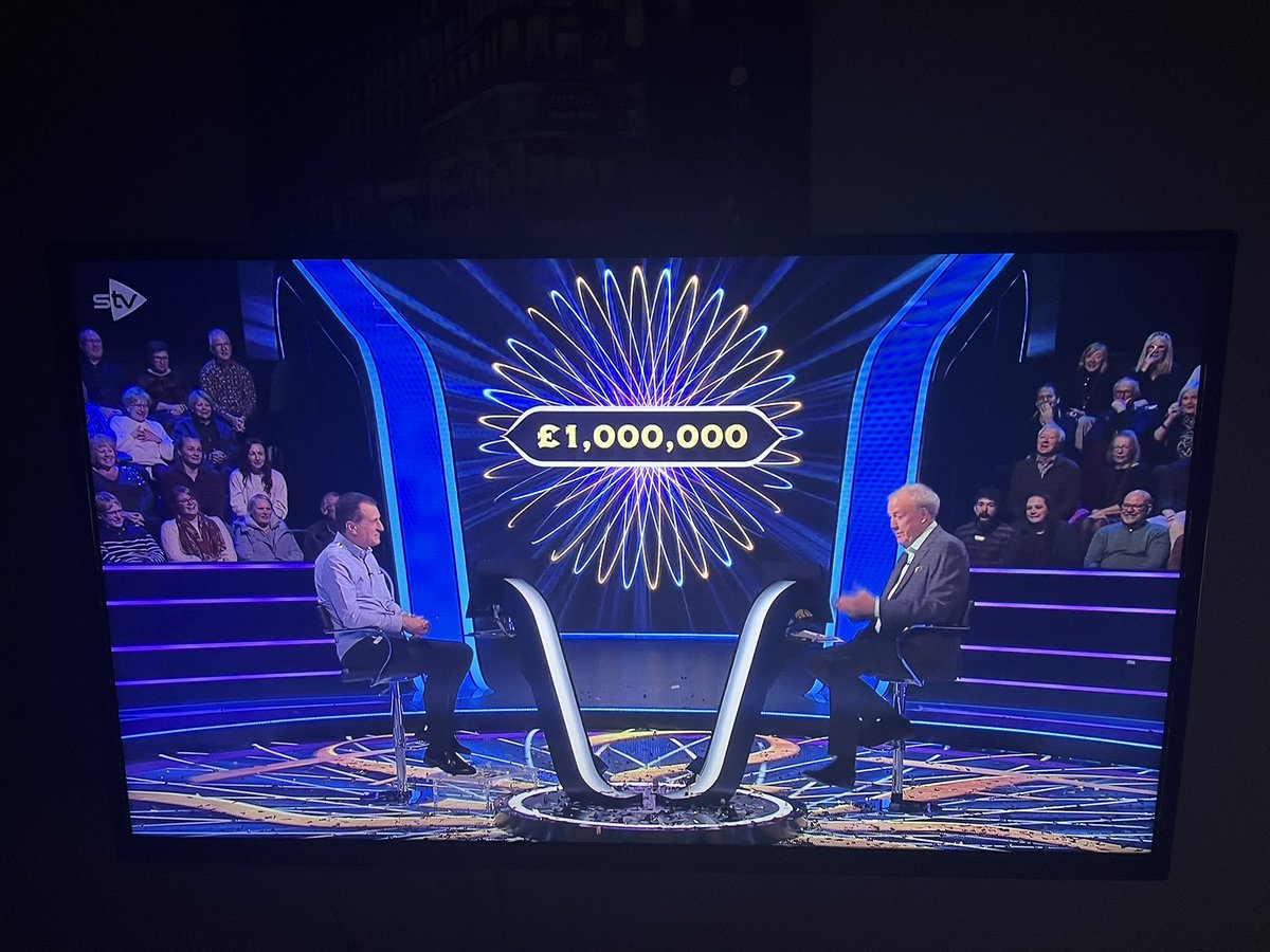 sean_quigle6273's tweet photo. Huge congratulations Roman on being the 7th person to win £1,000,000 you have been such an amazing player and you deserve every penny of that amount hope you enjoy it! :) 😊😀❤️💜💛🩷💙🎉🍾🥂🙏👏👍 #WhoWantsToBeAMillionaire https://t.co/yhZVYvHmNK