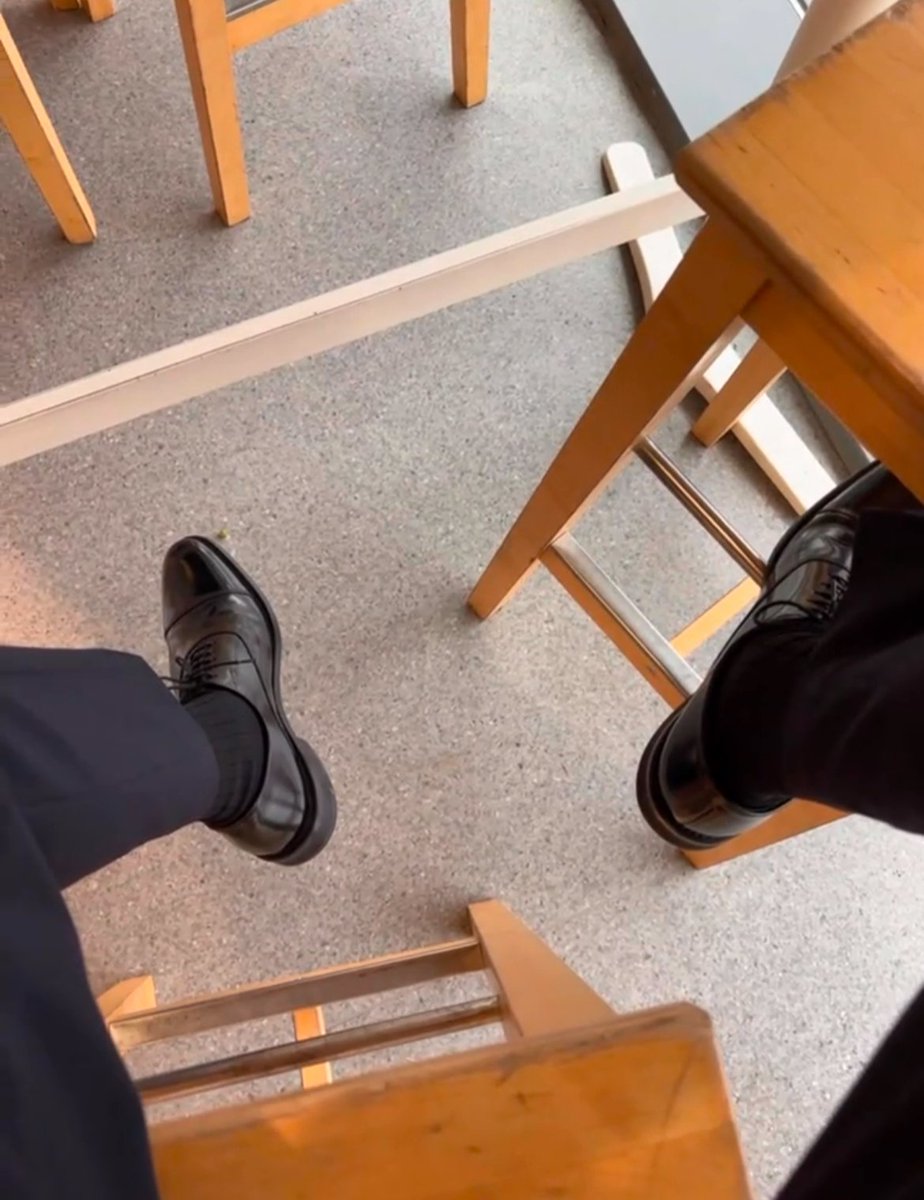 牛仔裤拌饭吃 tweet media