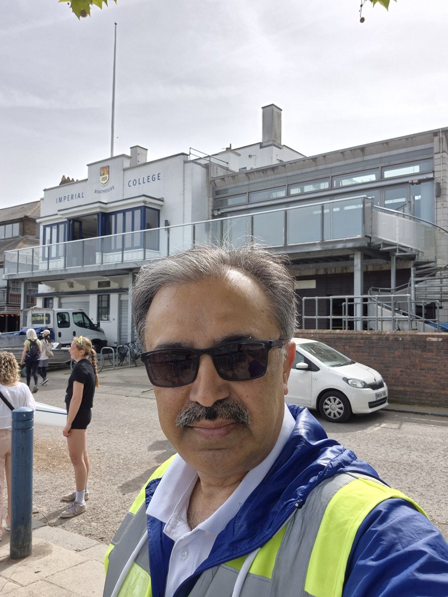 HabibJanLyari's tweet image. مسائل کا انبار وسائل کی کمی اوپر سے تنگی داماں
اے زندگی دوراں اب تو ہی بتا بندہ خدا کیا کیا کرے 

 #Issues #resources #theTime #matterofthetime #struggle #foryoupahe #community