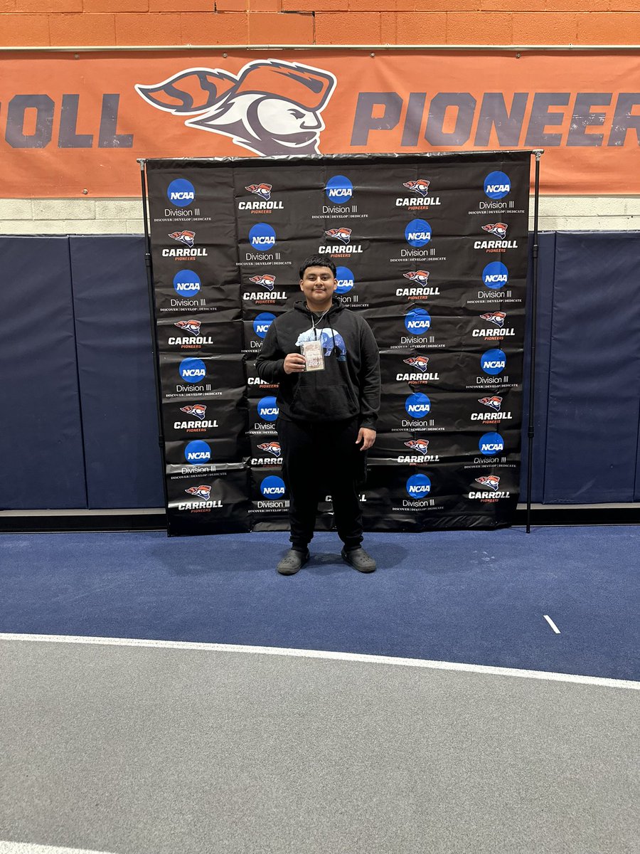 815_Angel's tweet photo. Had a amazing time at @piofootball JR Day! Learned so much about them as a school and football! Thank you @CoachHolleyCU for the invitation and @OLCoach_Ack for taking time to speak with me!

@PrepRedzoneIL @GEMCLASS_ @GBRRecruits @BallCoachHP @GVikeAthletics https://t.co/BeaCChGqQf